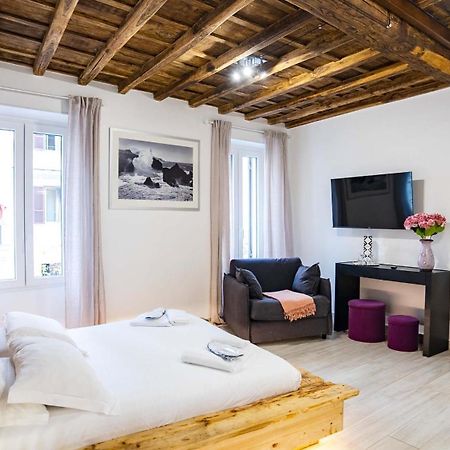 Bed and Breakfast Penna Relais Al Corso Roma Exterior foto